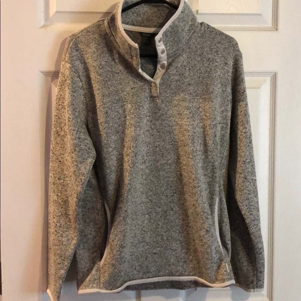 Eddie Bauer Women’s Pullover. Large.